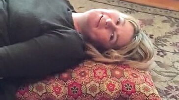 Amateur threesome wife fucked by husband and tinder stranger