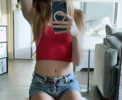 Petite Trans Milf Getting Two BBC At The Same Time – Threesome, Shemale, Tranny, Tgirl, Blowjob